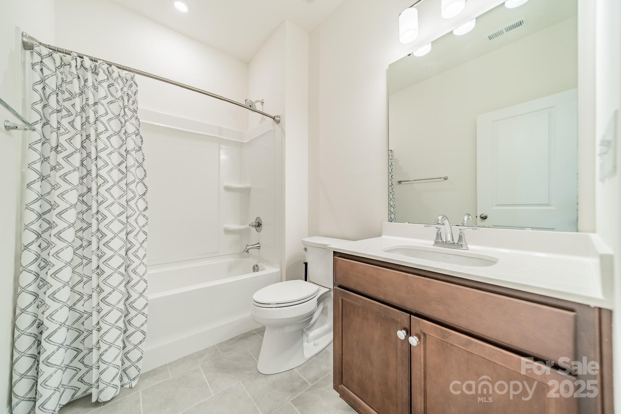 Paddlers Cove - Residential