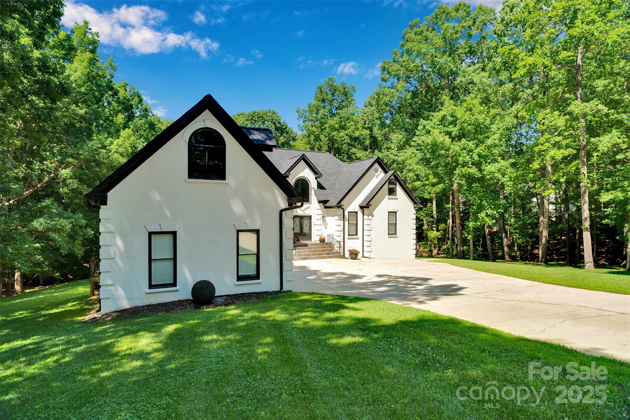 14901 Majestic Oak Drive