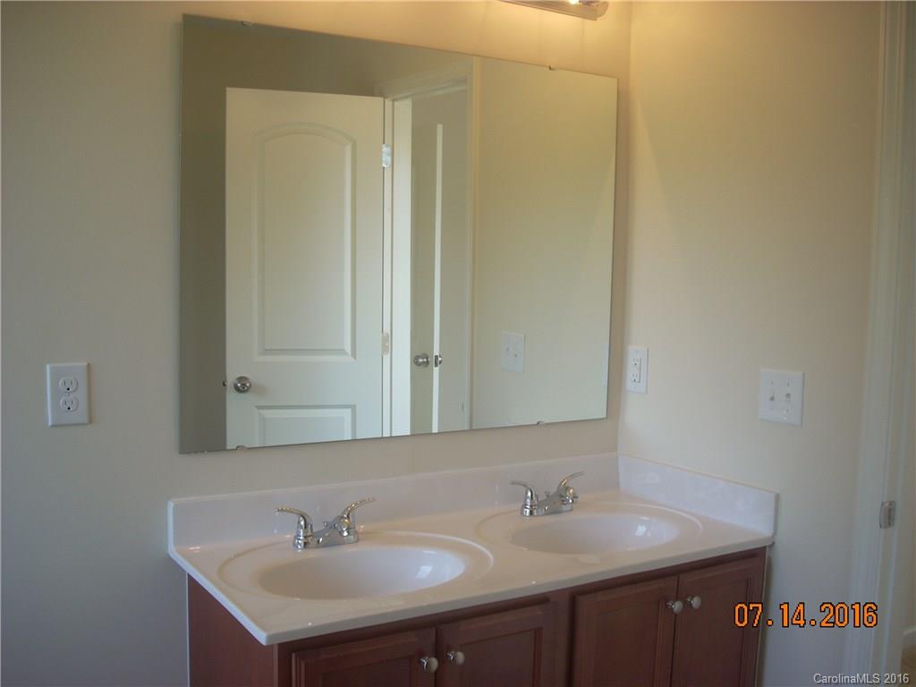 Gunnars Ridge - Residential Lease