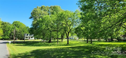 224 Charlotte Street York SC 29745