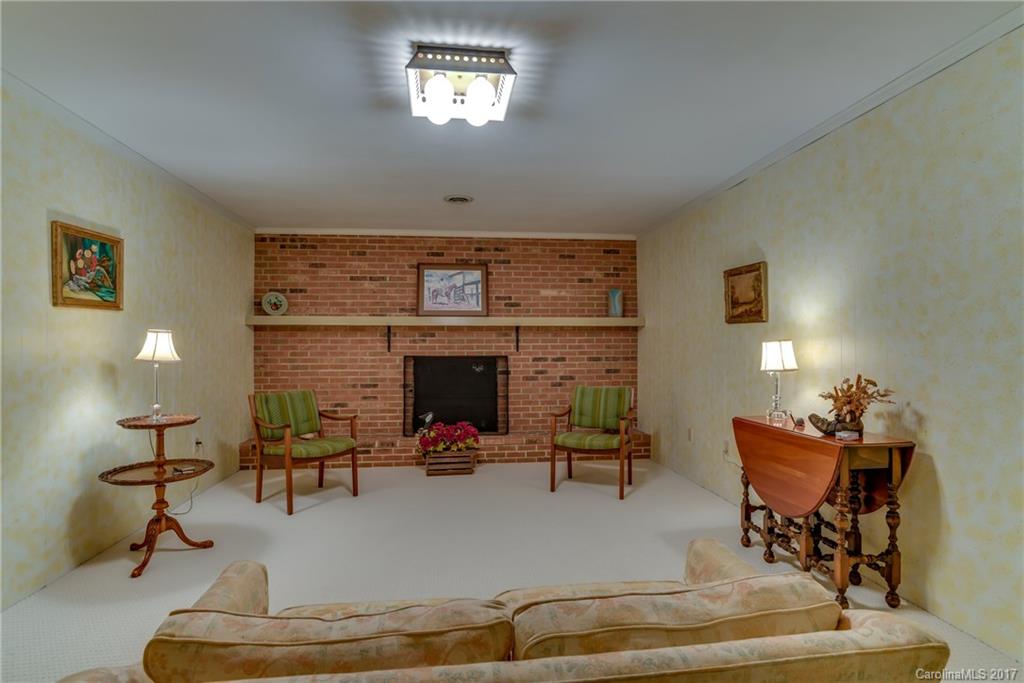 Lake Lanier - Residential