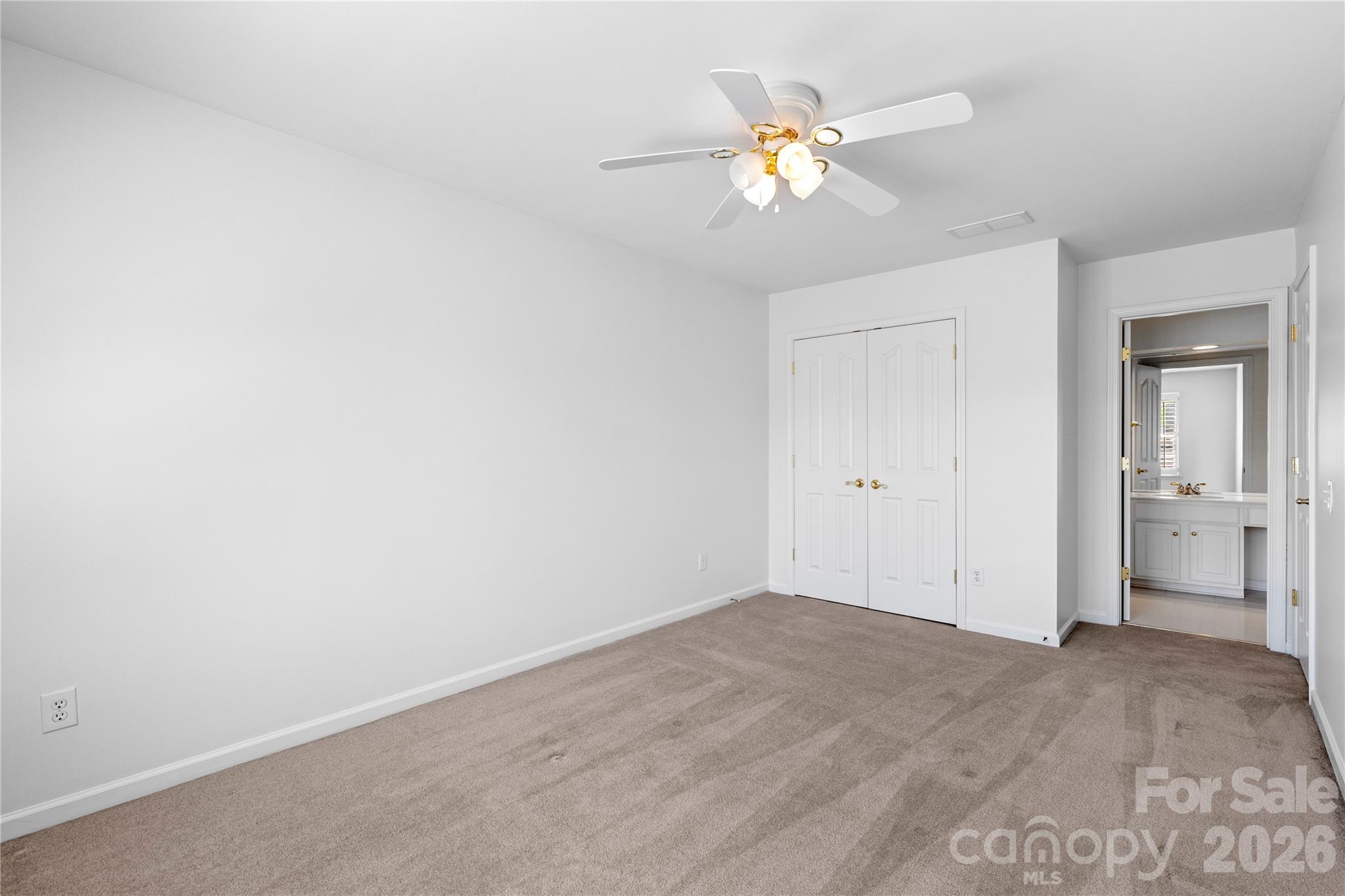 Ivy Ridge At Ballantyne - Residential