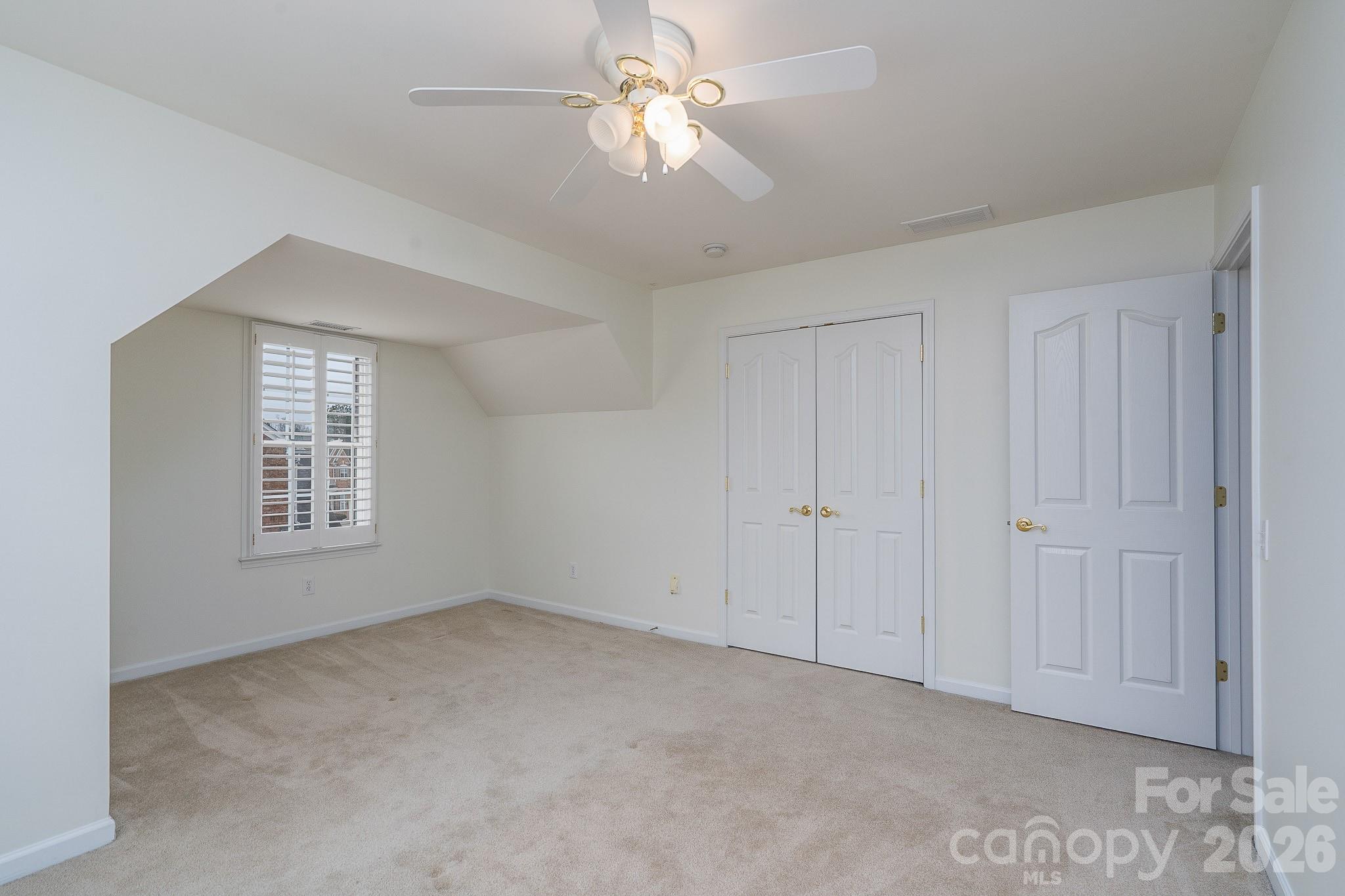 Ivy Ridge At Ballantyne - Residential