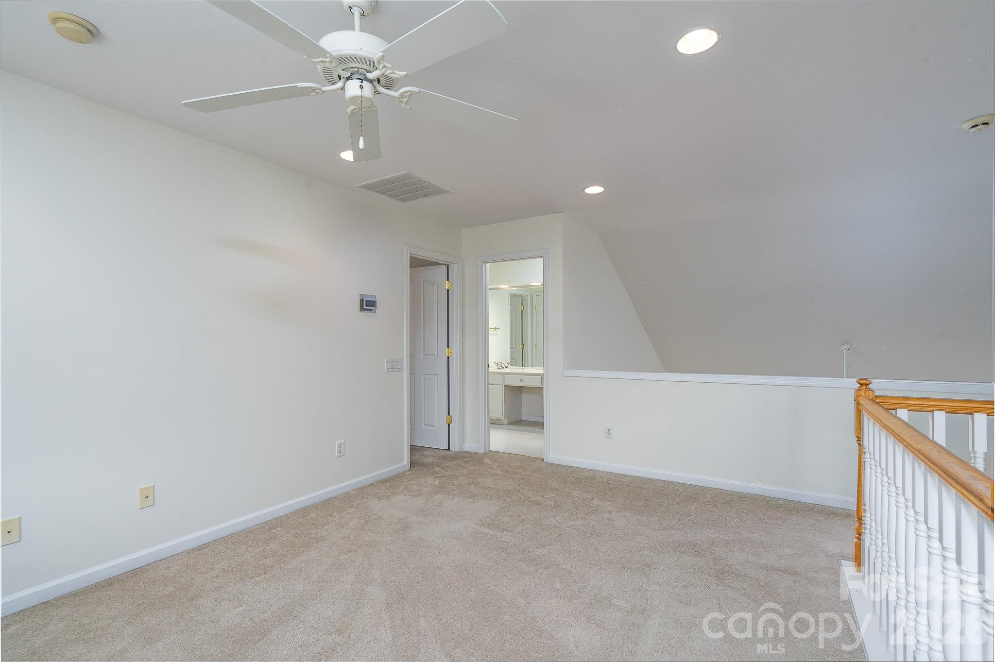 Ivy Ridge At Ballantyne - Residential