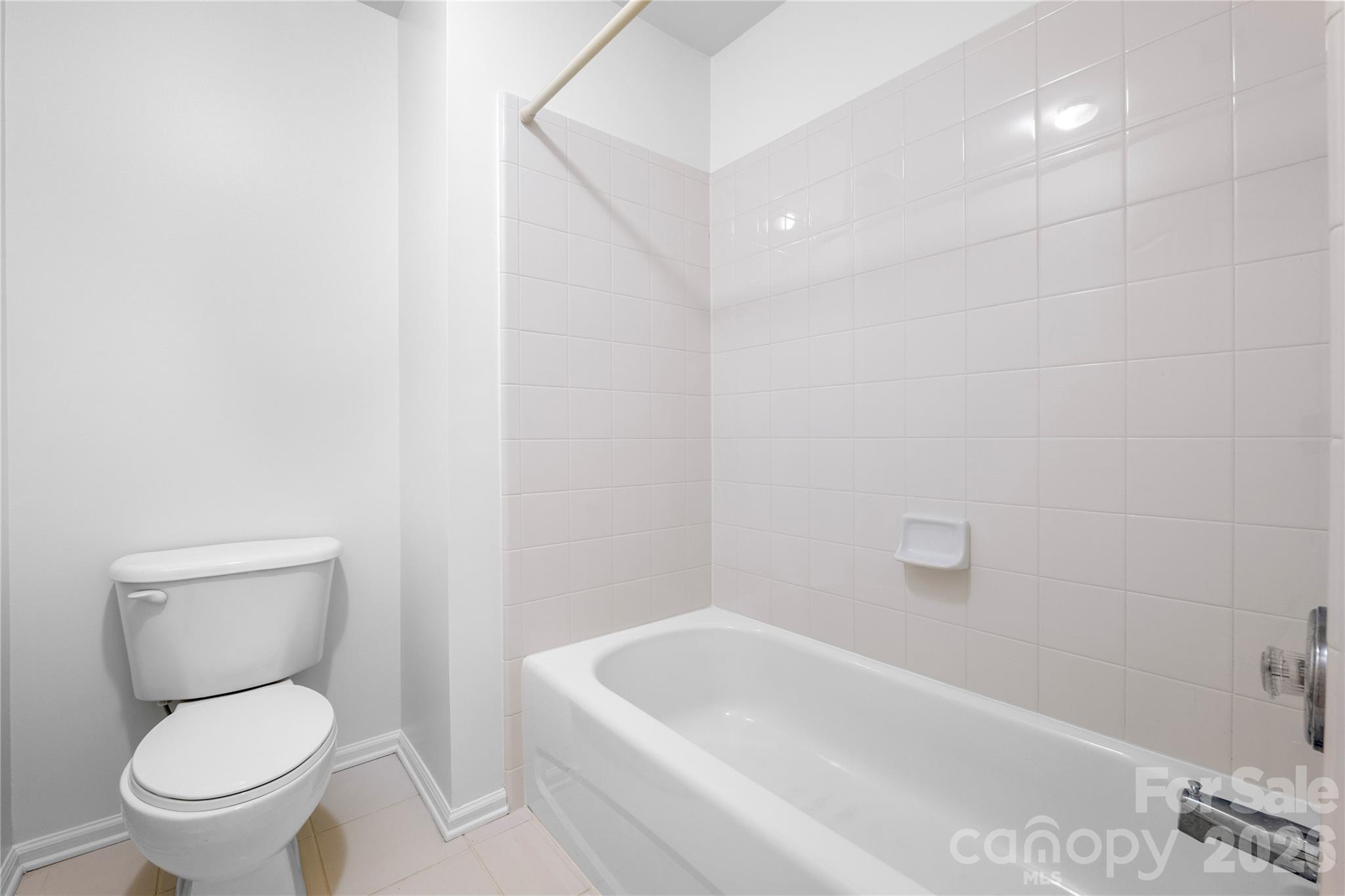 Ivy Ridge At Ballantyne - Residential