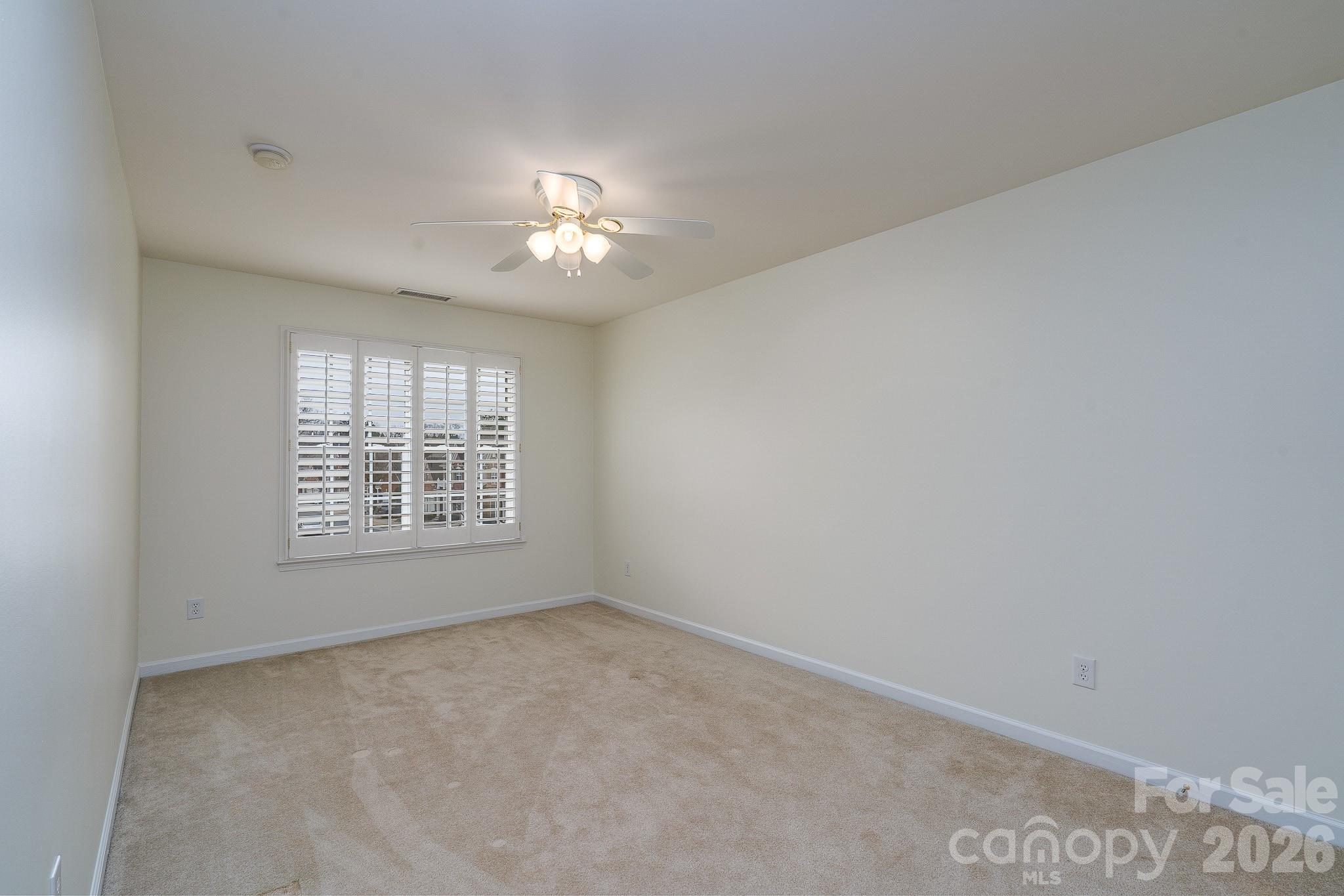 Ivy Ridge At Ballantyne - Residential