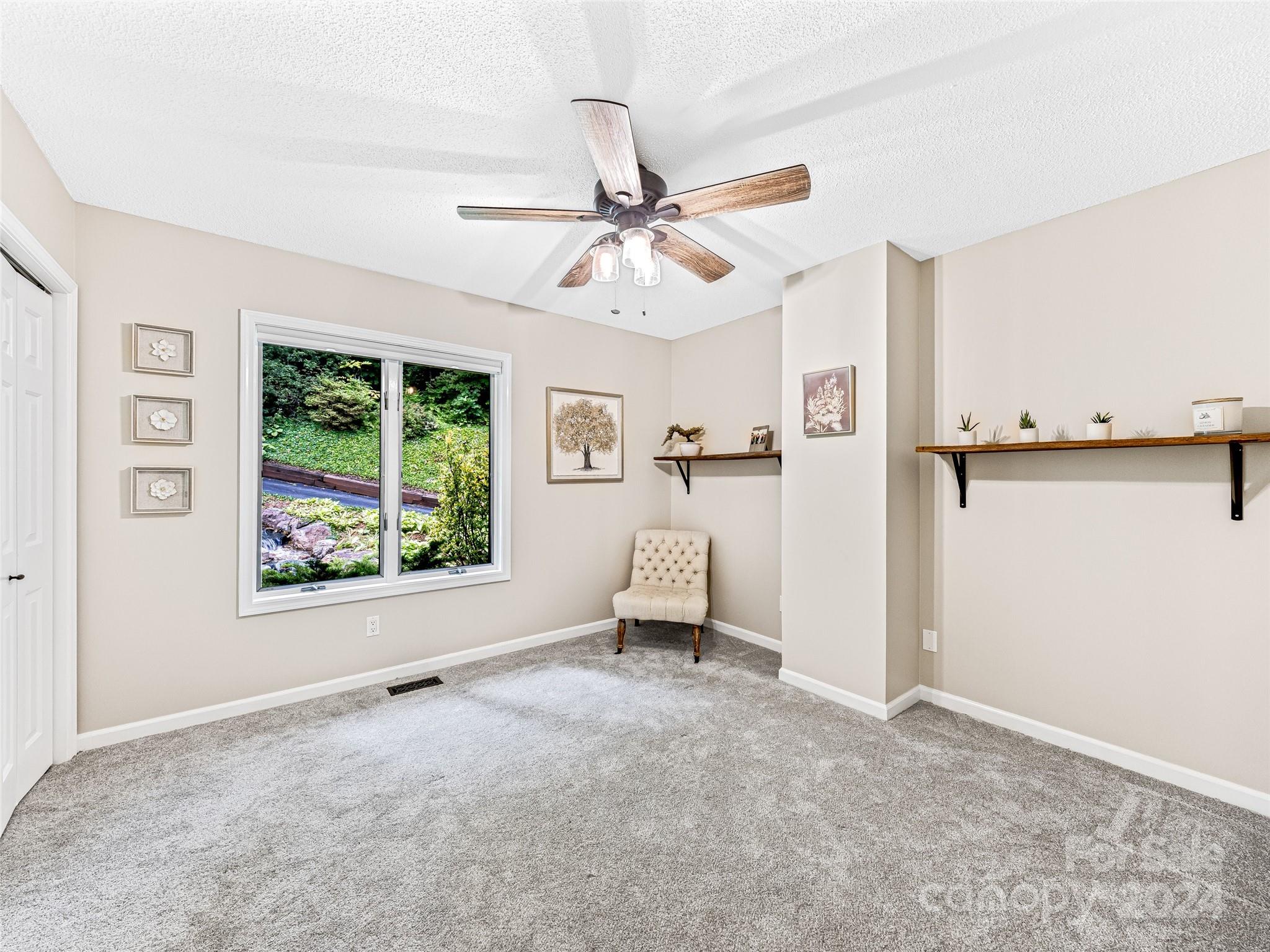 Timber Ridge - Residential