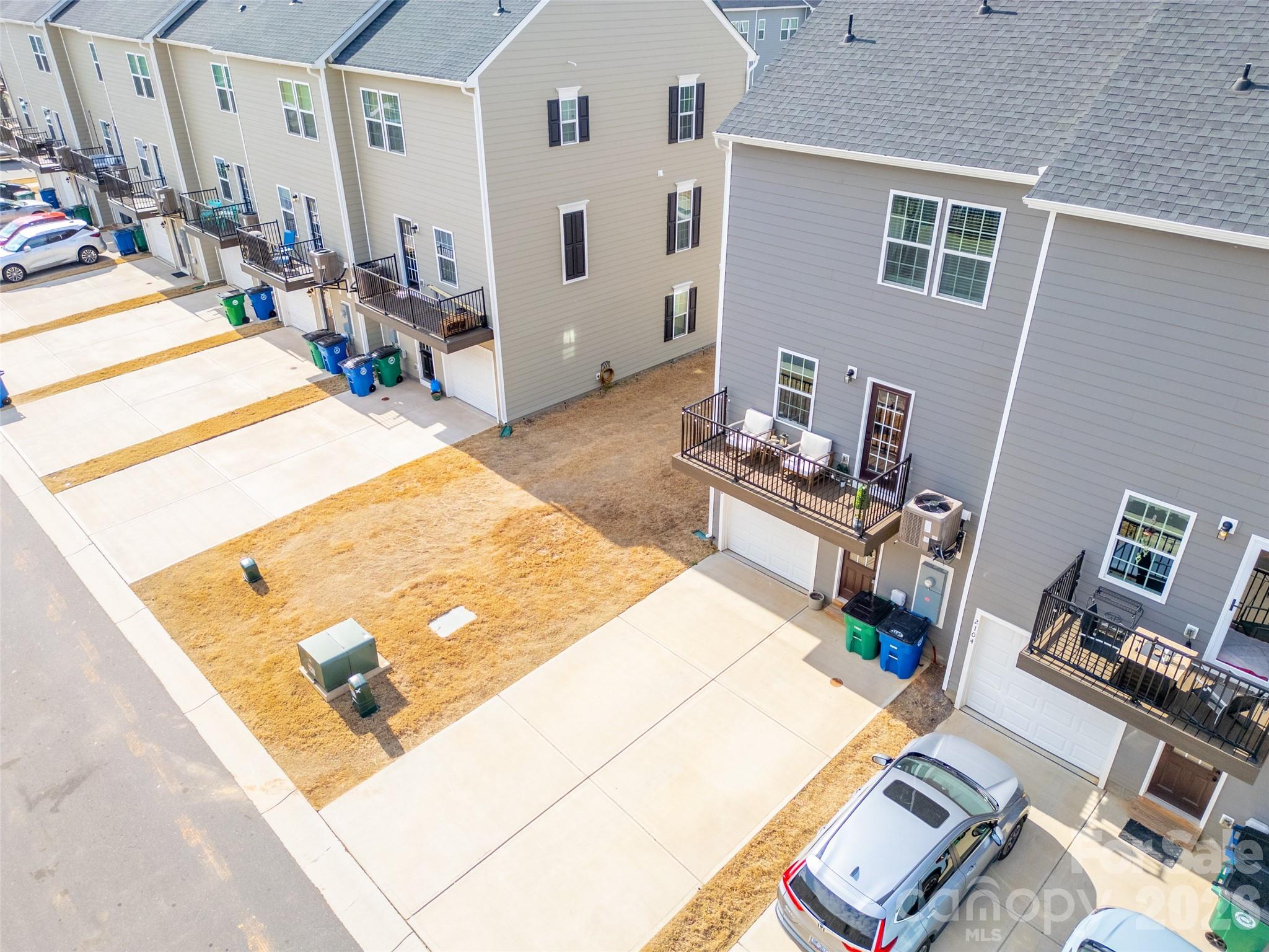 Stone Creek Townhomes - Residential