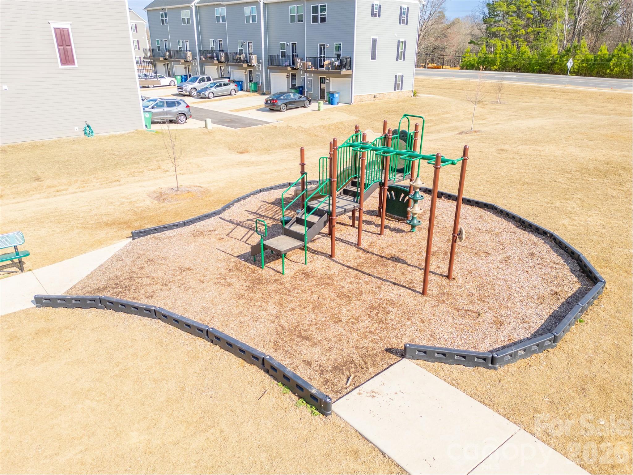 Stone Creek Townhomes - Residential