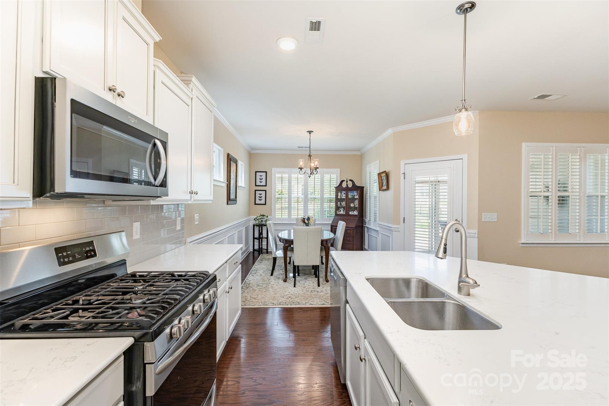 Tree Tops - Residential