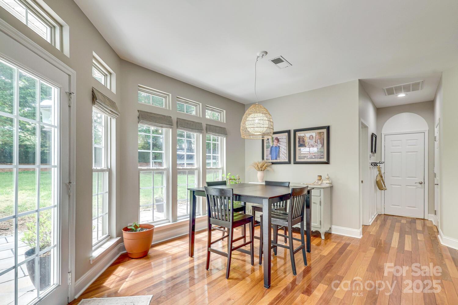 Knightsbridge - Residential