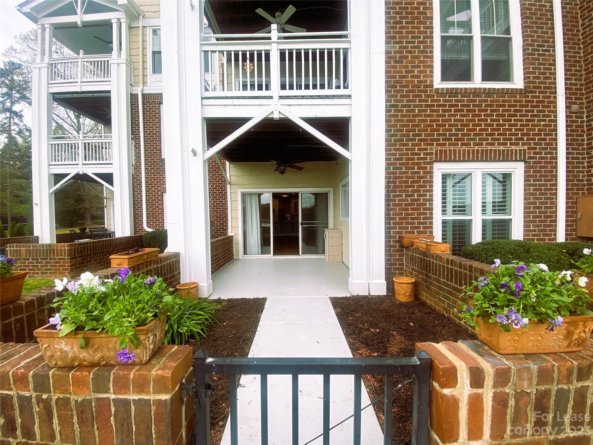 Spinnaker Point - Residential Lease