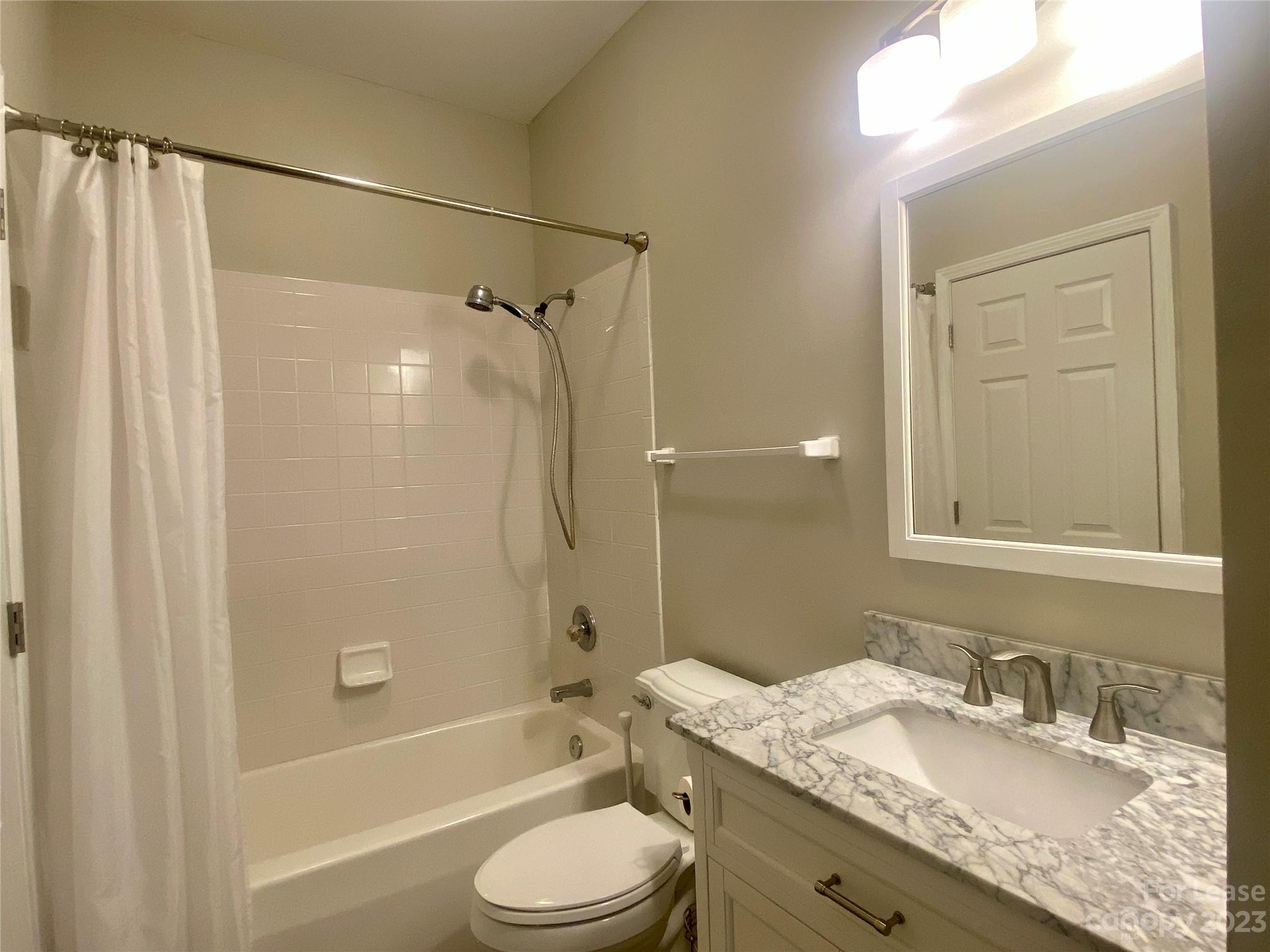 Spinnaker Point - Residential Lease