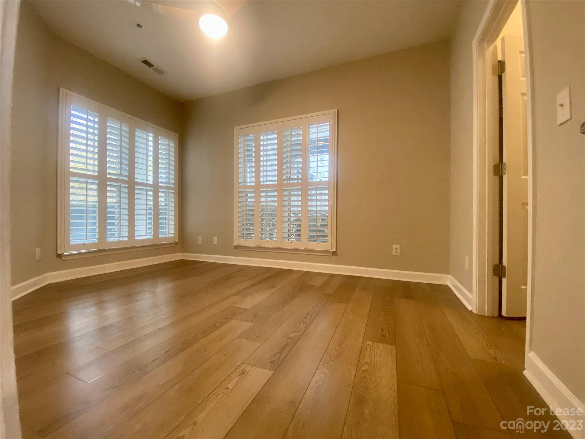 Spinnaker Point - Residential Lease