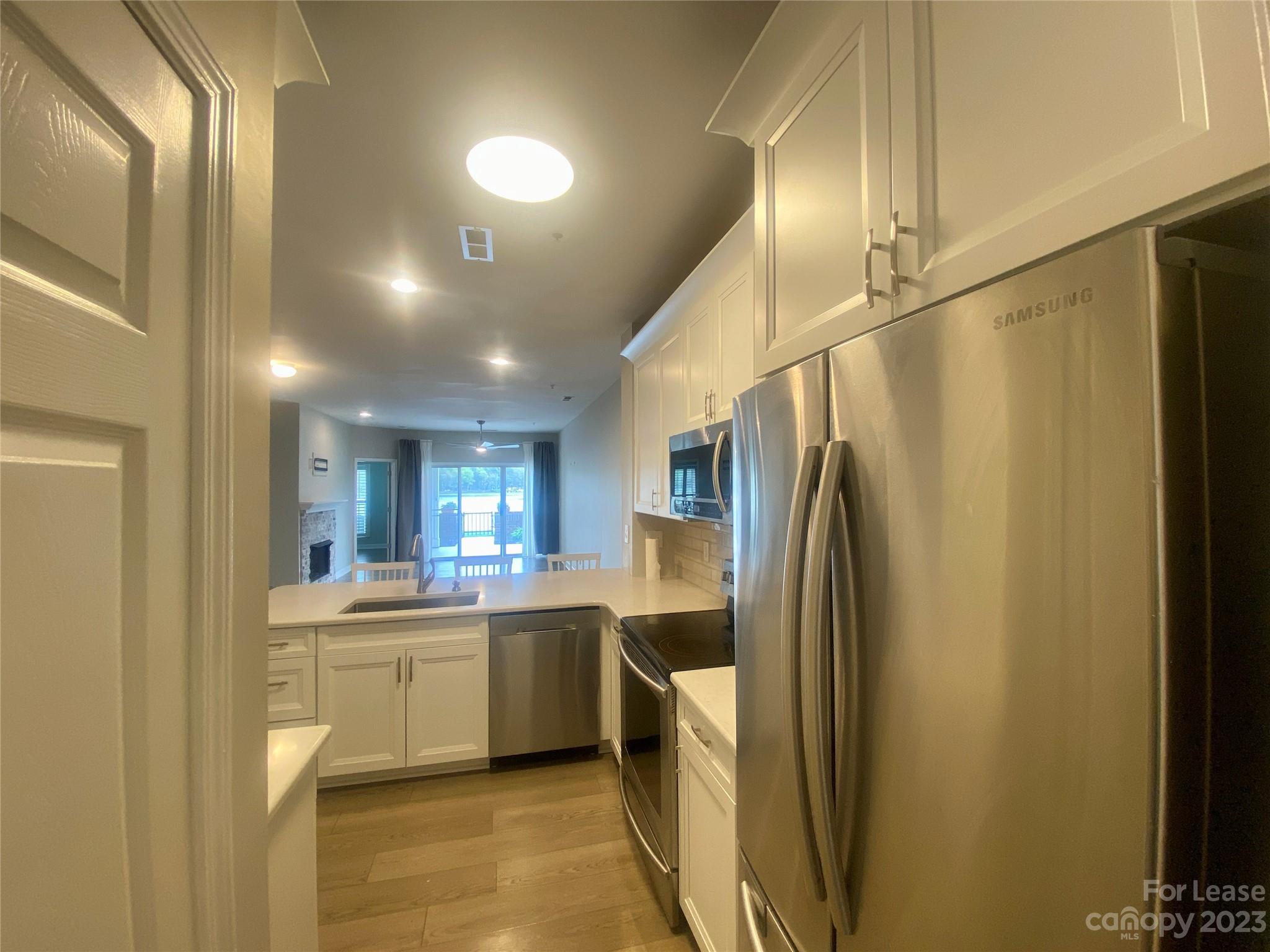 Spinnaker Point - Residential Lease