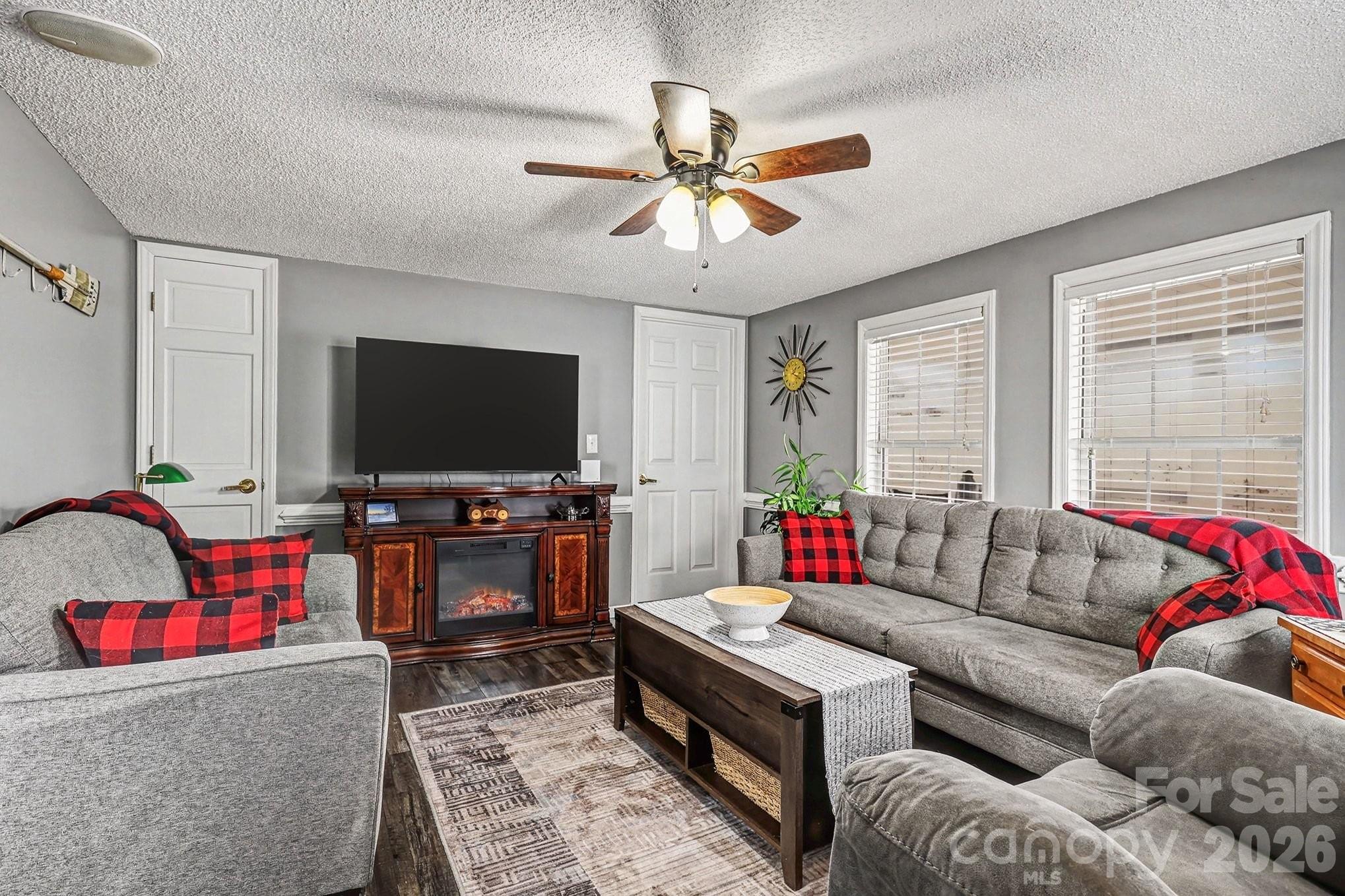 121 Grand View Drive 202/202A