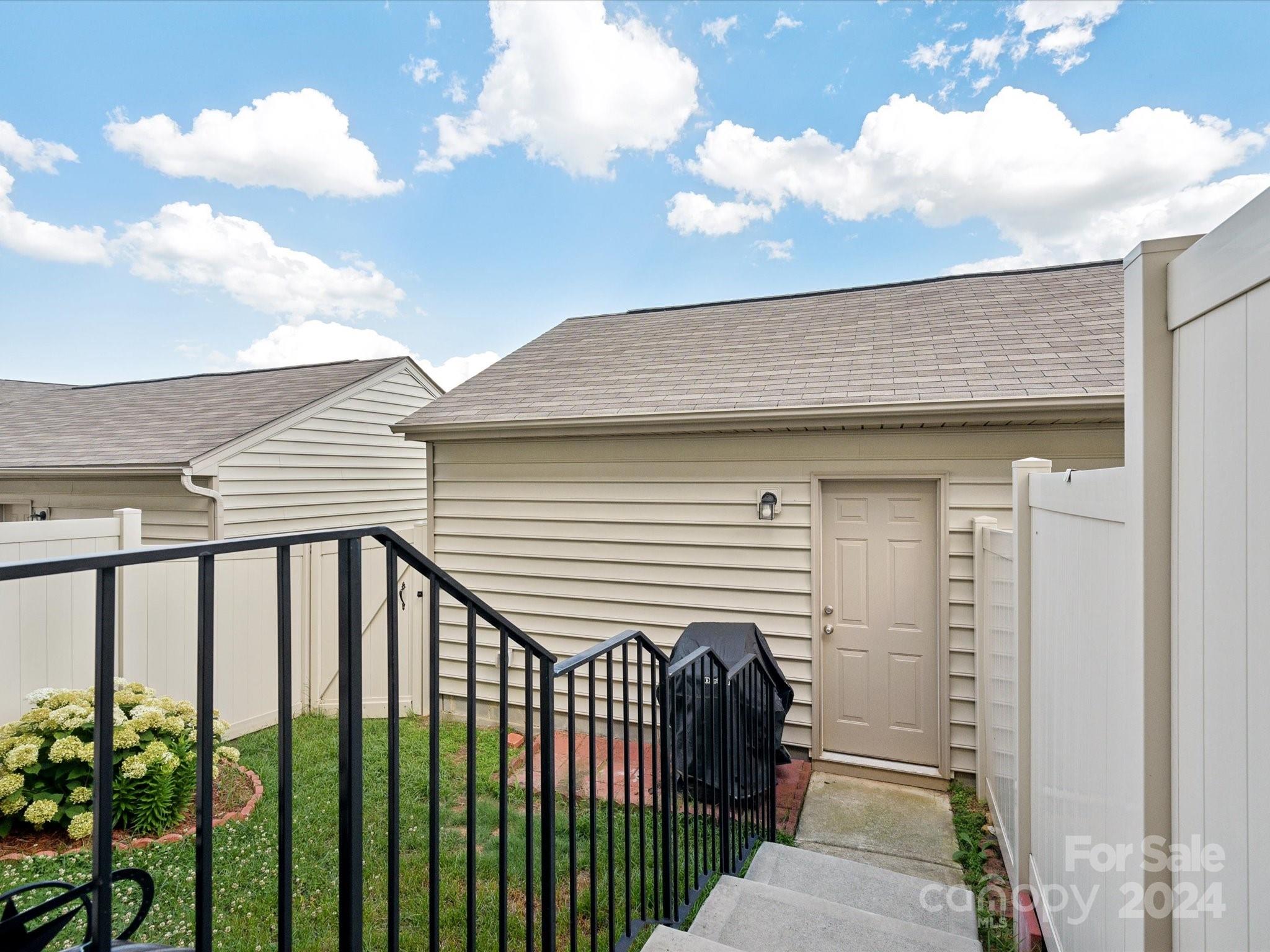 The Greens - Residential