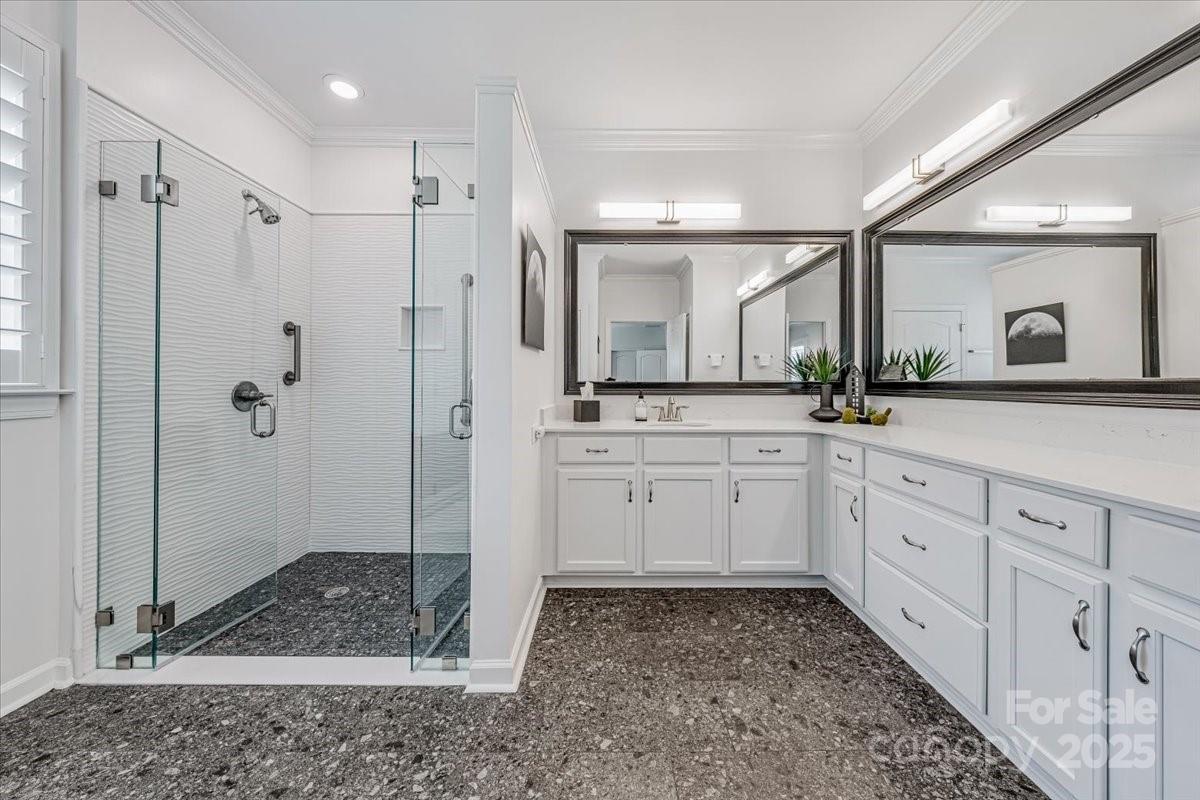 Tree Tops - Residential