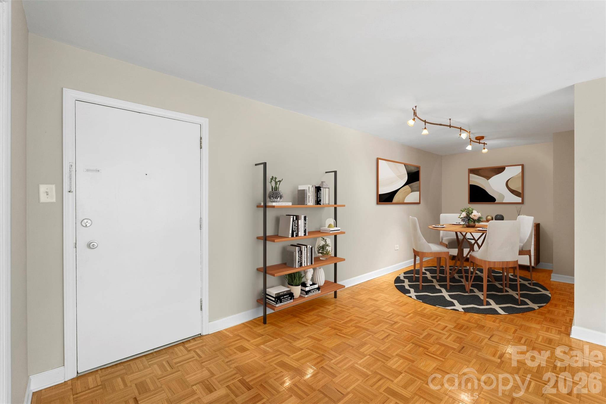 Queens Towers - Residential