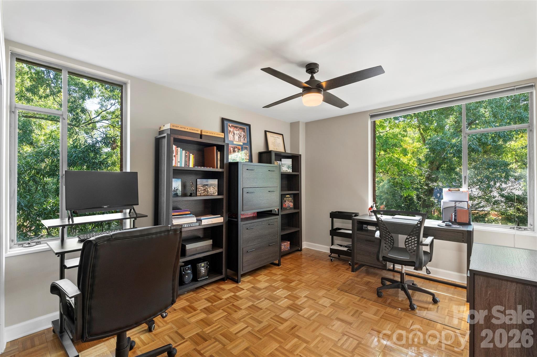 Queens Towers - Residential