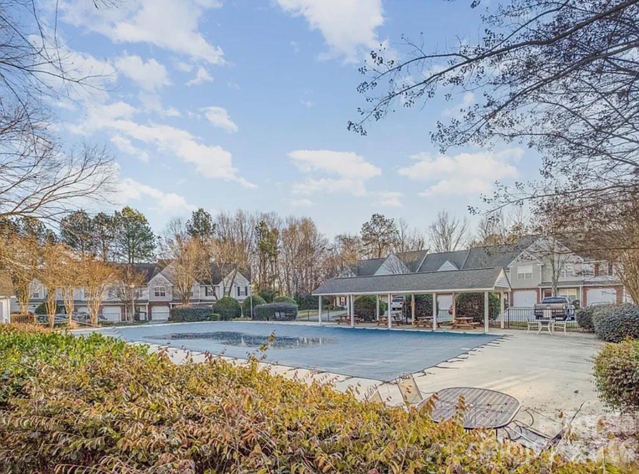 Holly Ridge - Residential