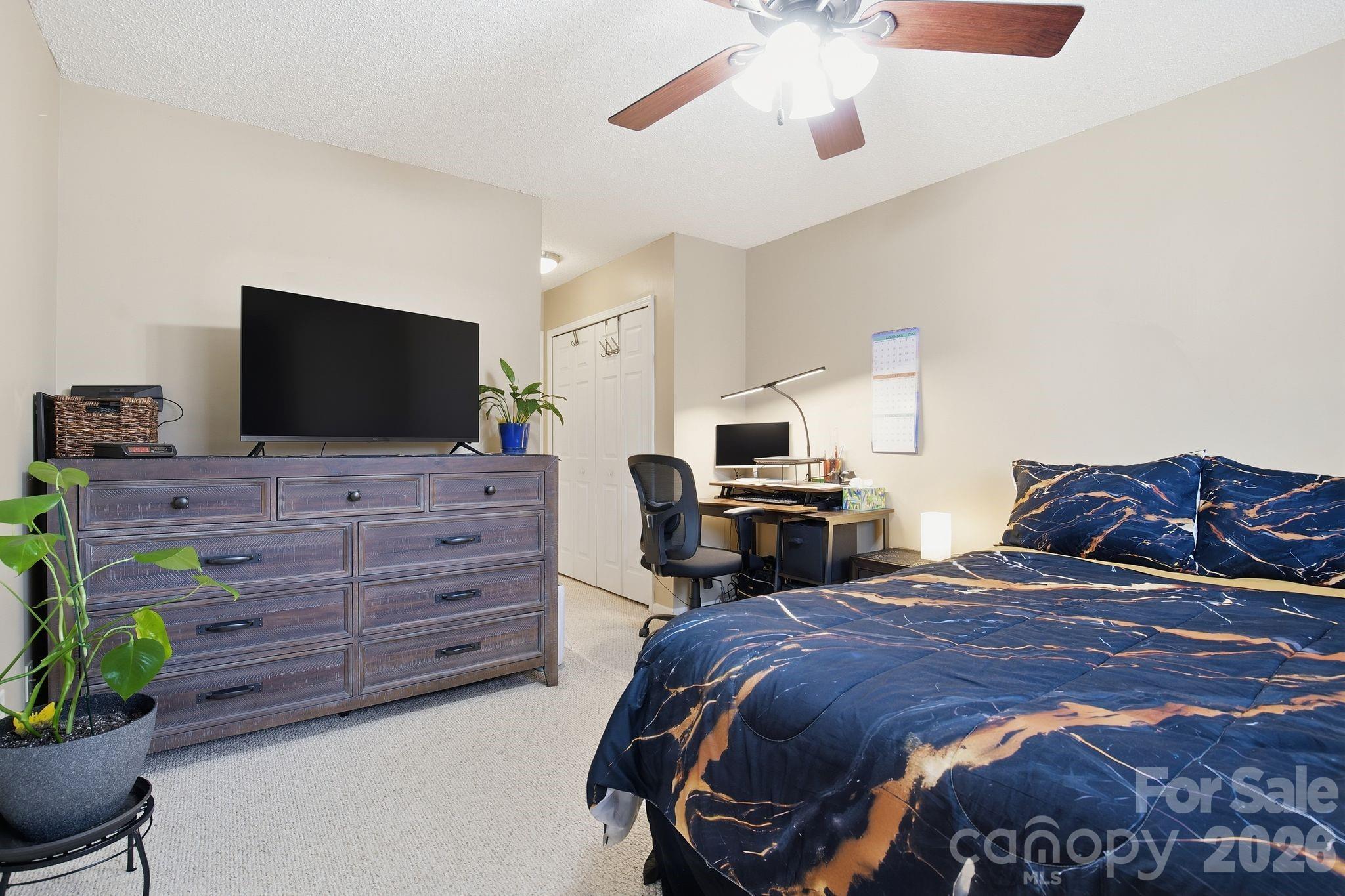 Holly Ridge - Residential