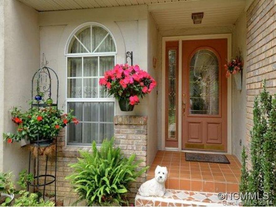 Enchanting, 1-level home surrounded by lush garden/landscape features. Wrap around, priv. deck(Ipe wood), bright htd Snrm, updated Kit, Bas, appliances, etc. Split bdrm plan, Vlt ceil, exceptional tile work @ FP, side entry grg. Wood tiled flrg, new paint. Very special home in small n'hood. 4 min to town. Nat. gas, city water/sewer. Professional moisture retention work in crawl. Meticulously maintained. Move-in conditionSeller related to LA