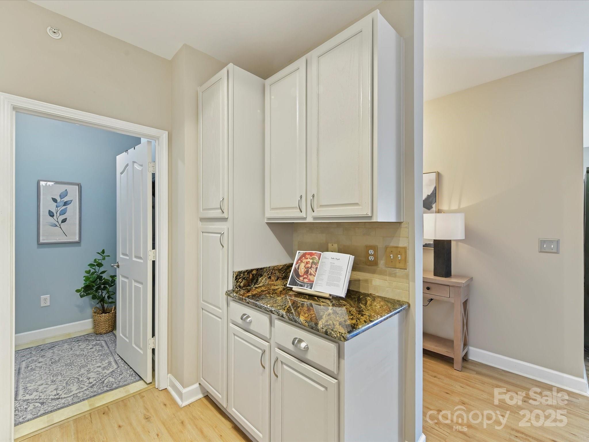 Alexander Chase - Residential