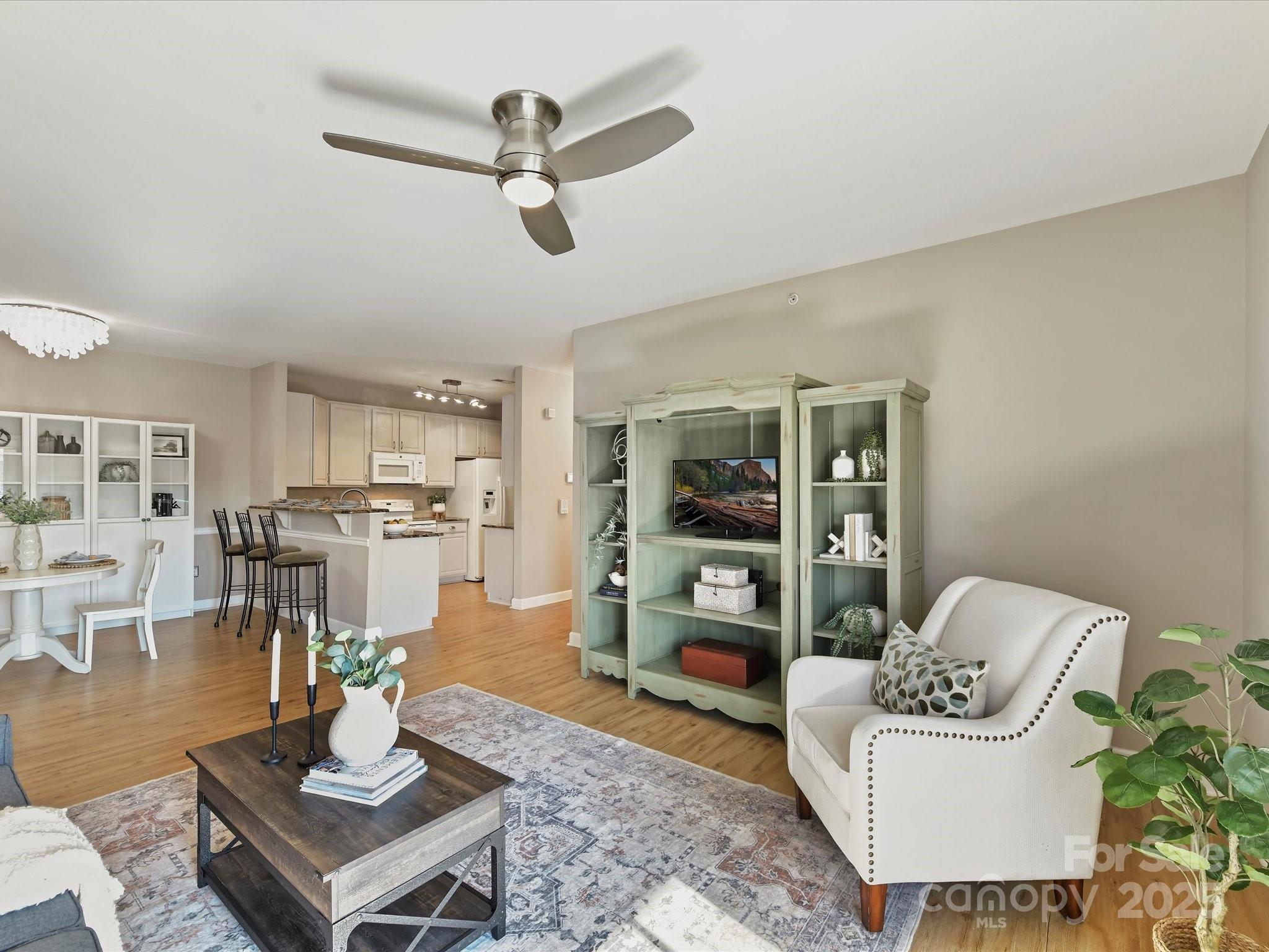 Alexander Chase - Residential