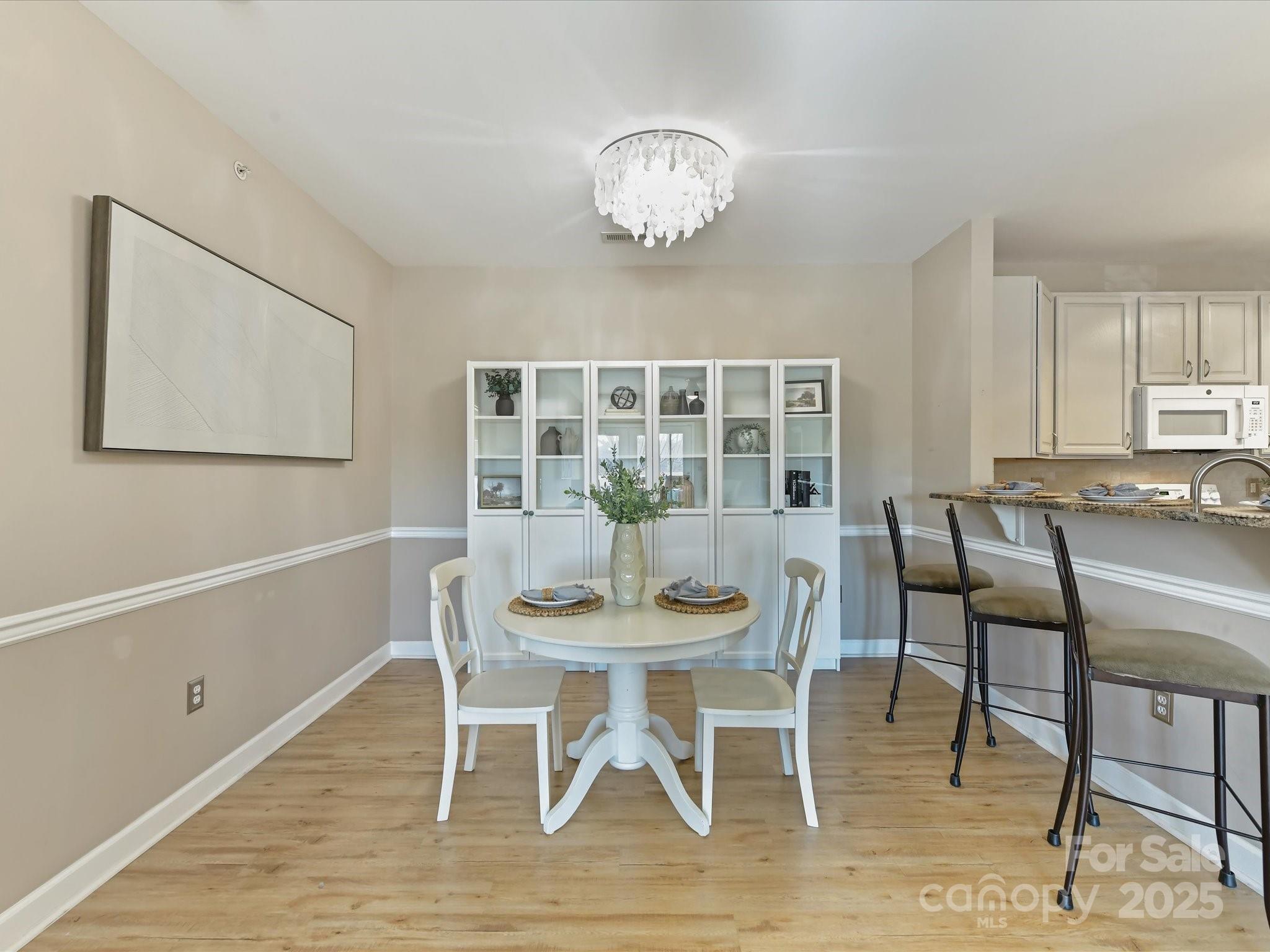 Alexander Chase - Residential