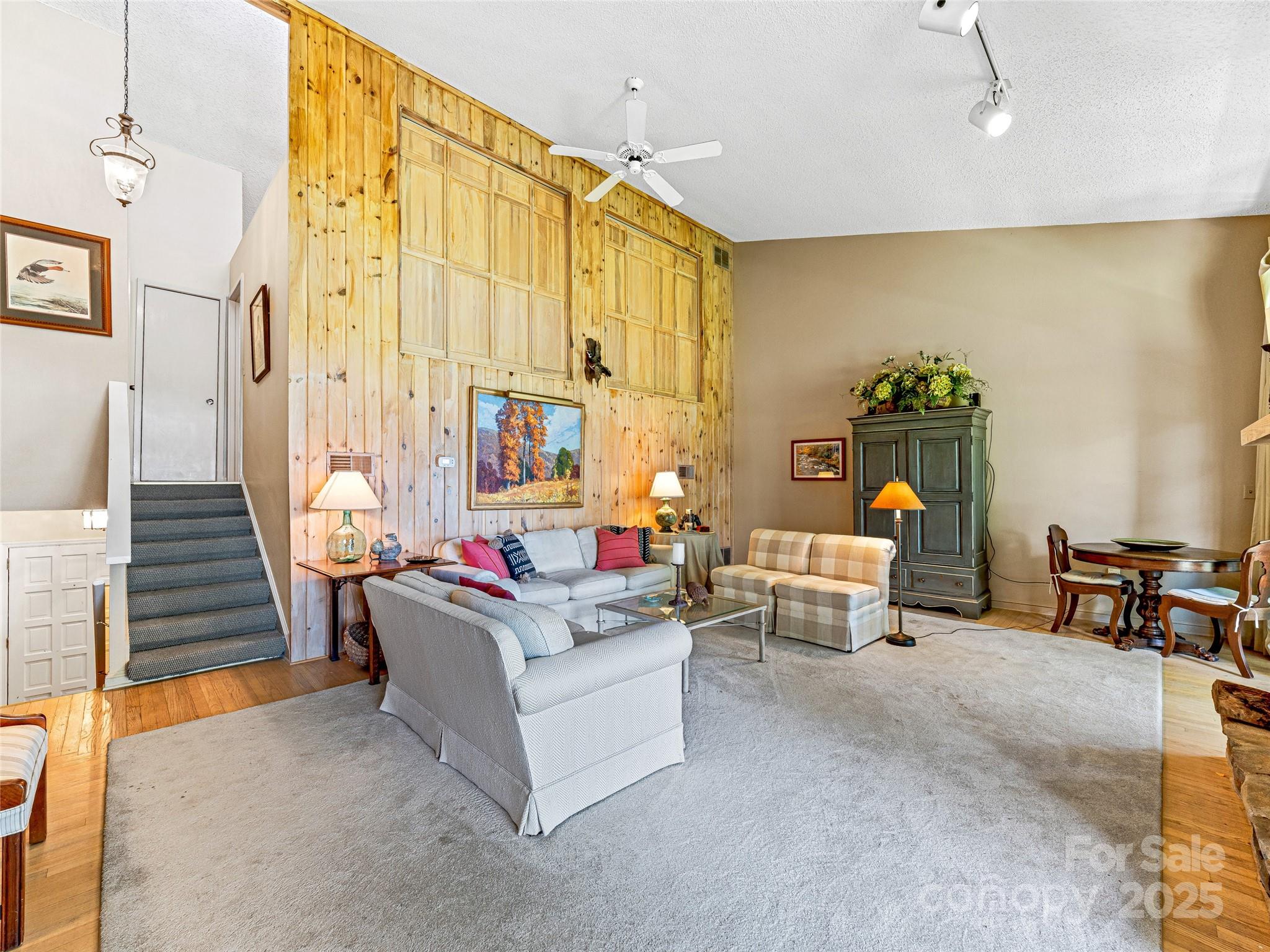24 E Toxaway Shores Road 20