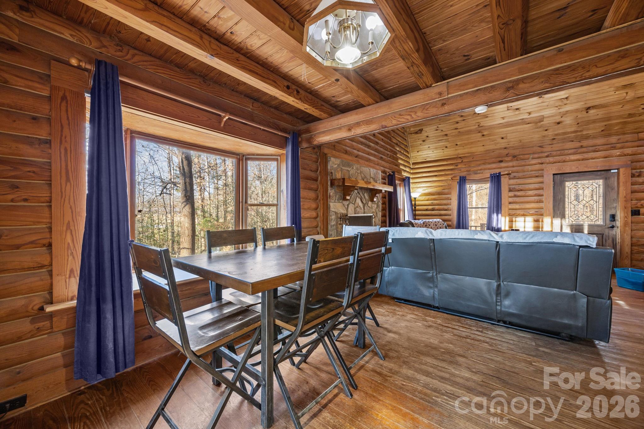 Joannas Lake - Residential