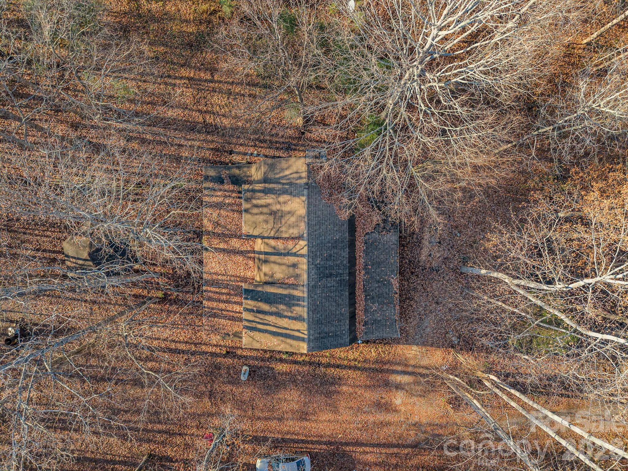 Joannas Lake - Residential