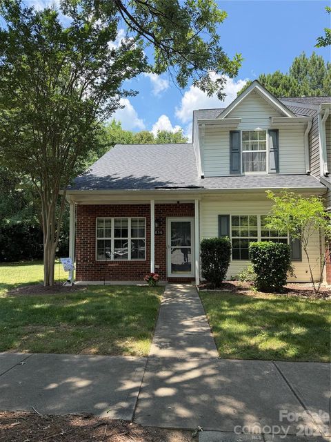 Photo of 2850 Mayer House Court, Charlotte, NC 28214 (MLS # 4392929)