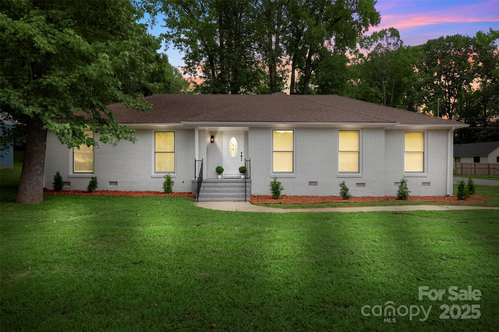 7431 Idlewild Road