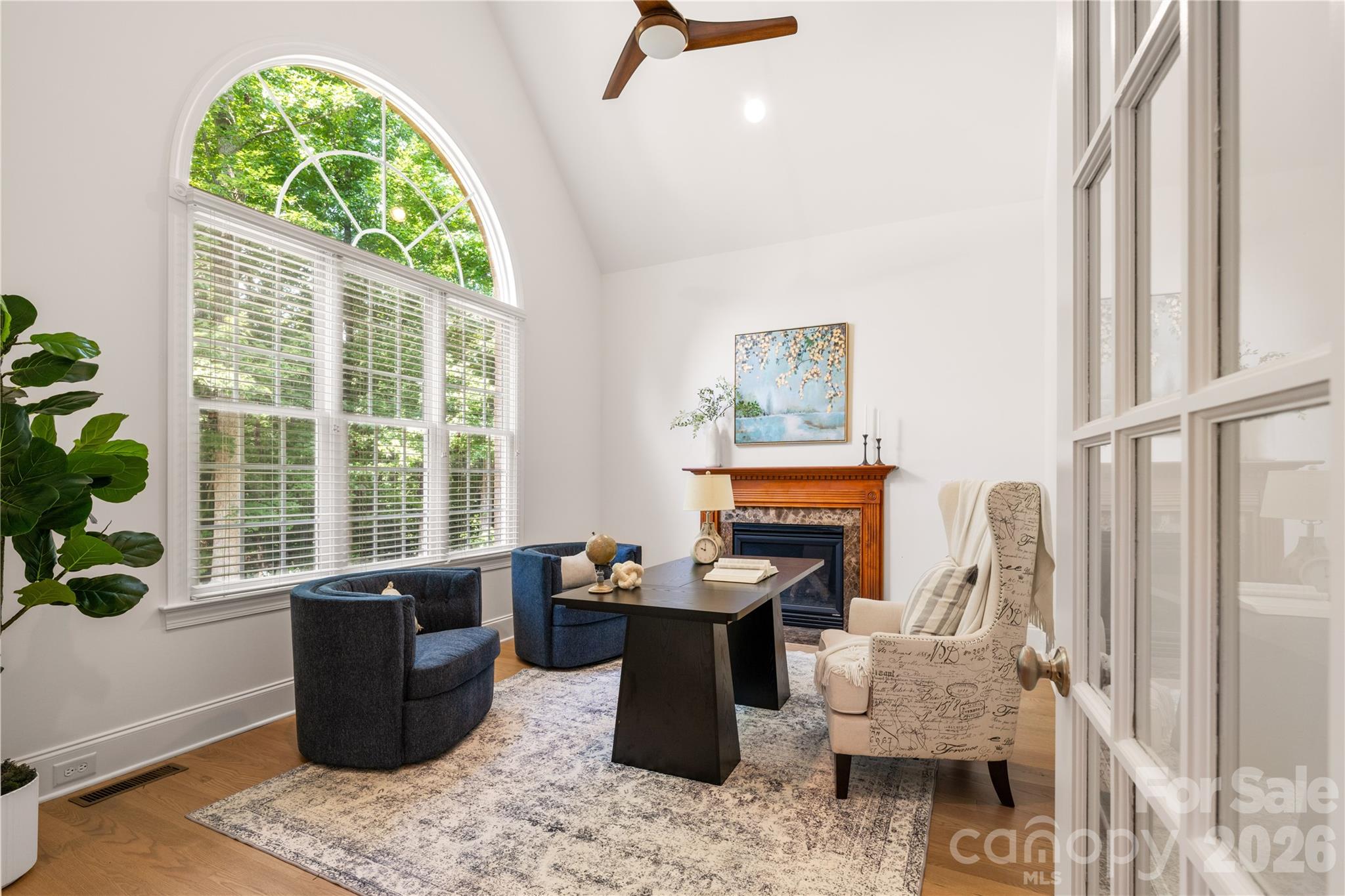 868 Savile Lane