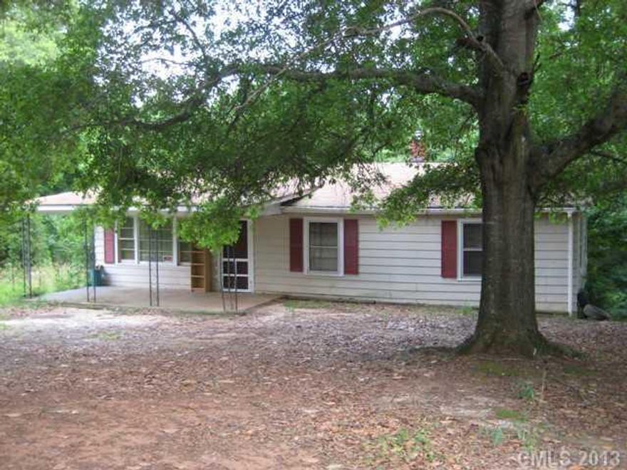 3BR/1BA ranch home on 1 acre lot. Heat is propane, fenced yard toward back per seller, new well Aug 2006.