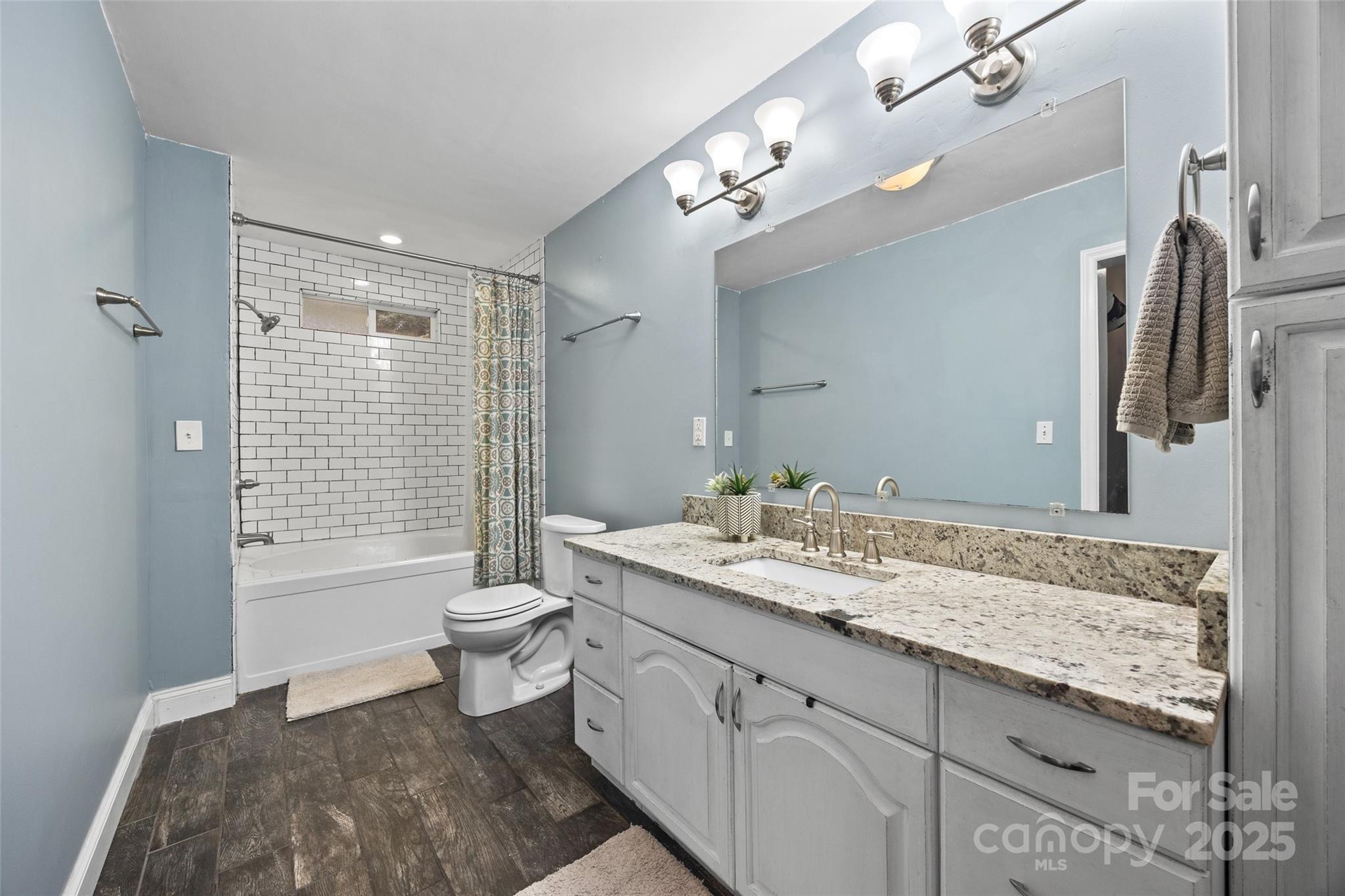 Pineland - Residential