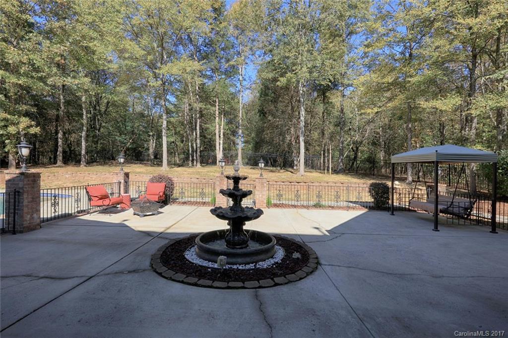 Roxbury - Residential