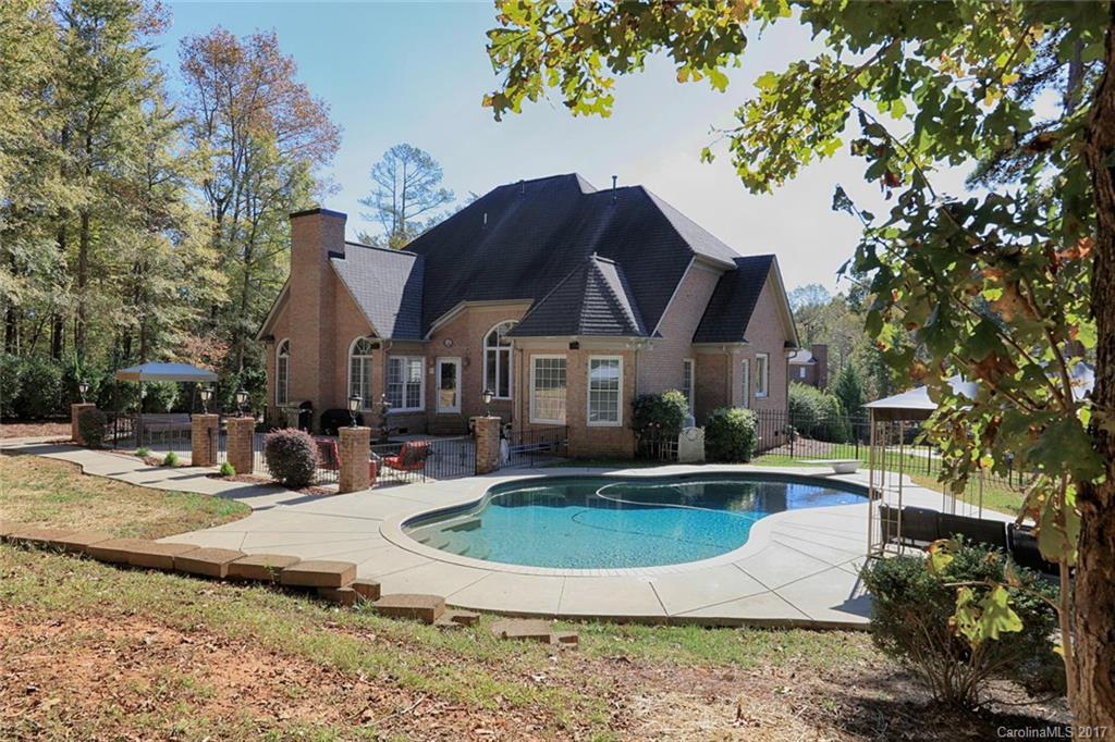 Roxbury - Residential