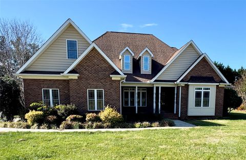 170 Saint James Way Salisbury NC 28147