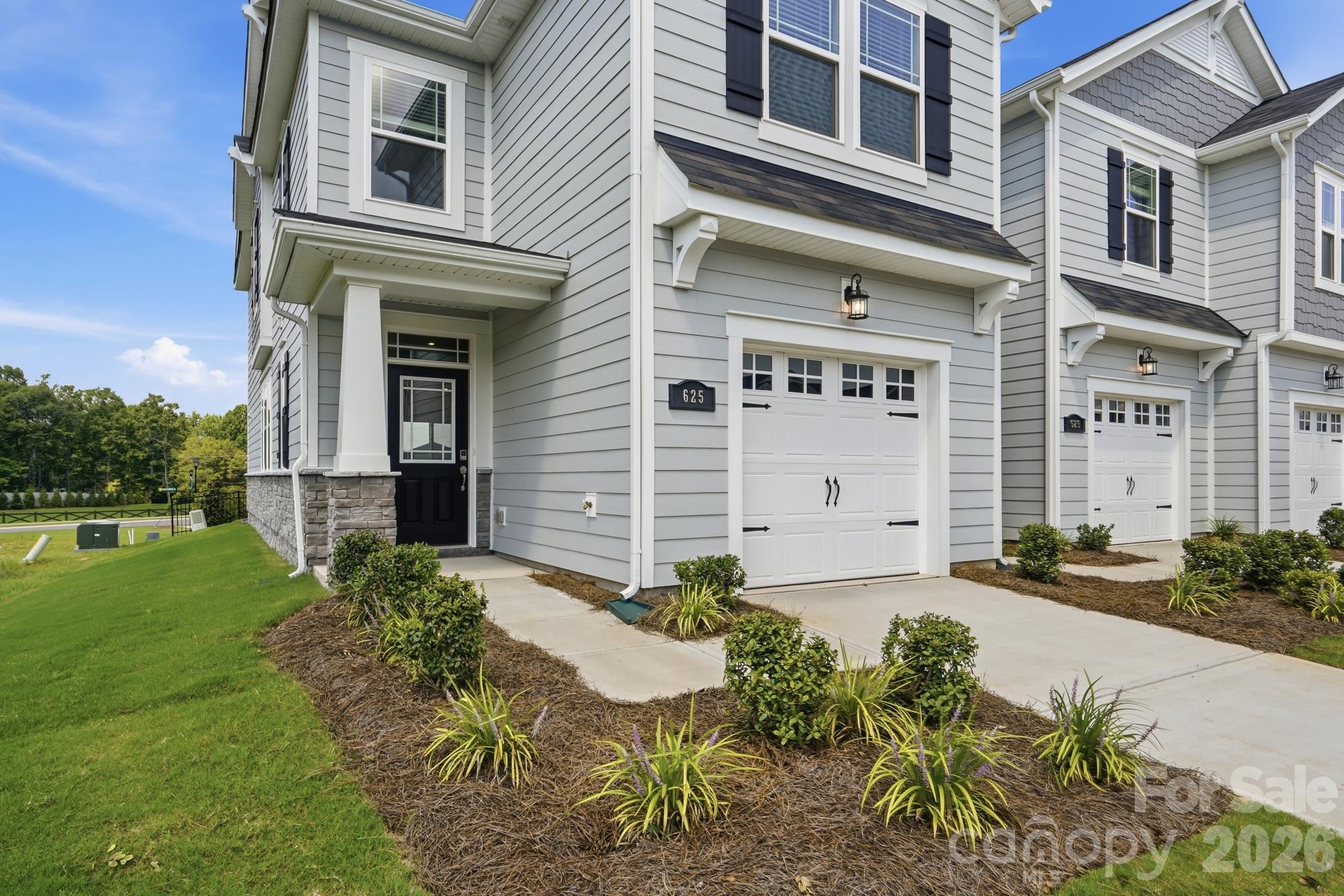 324 Laura Elizabeth Lane