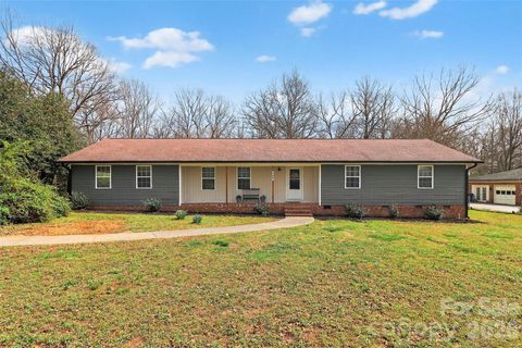 1103 White Oaks Circle Monroe NC 28112