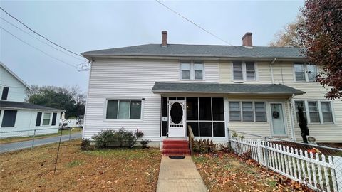 144 Maple Street Badin NC 28009