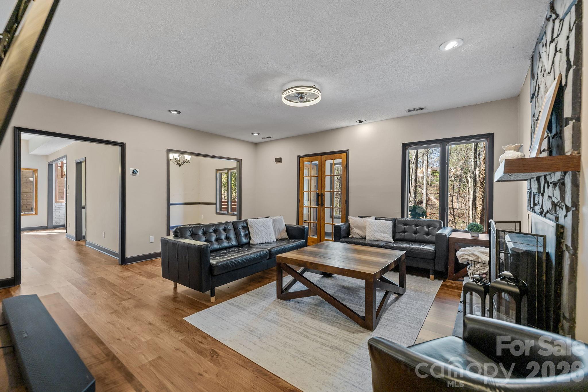 Pine Harbor Estates - Residential