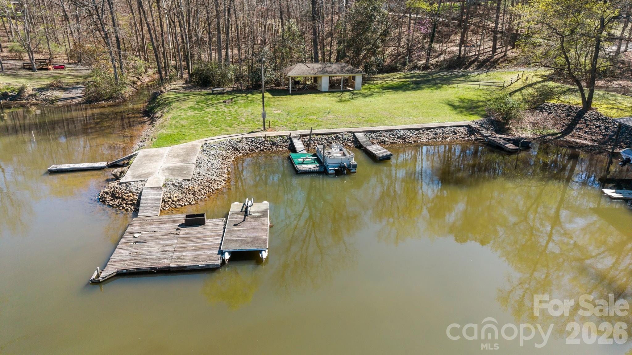 Pine Harbor Estates - Residential