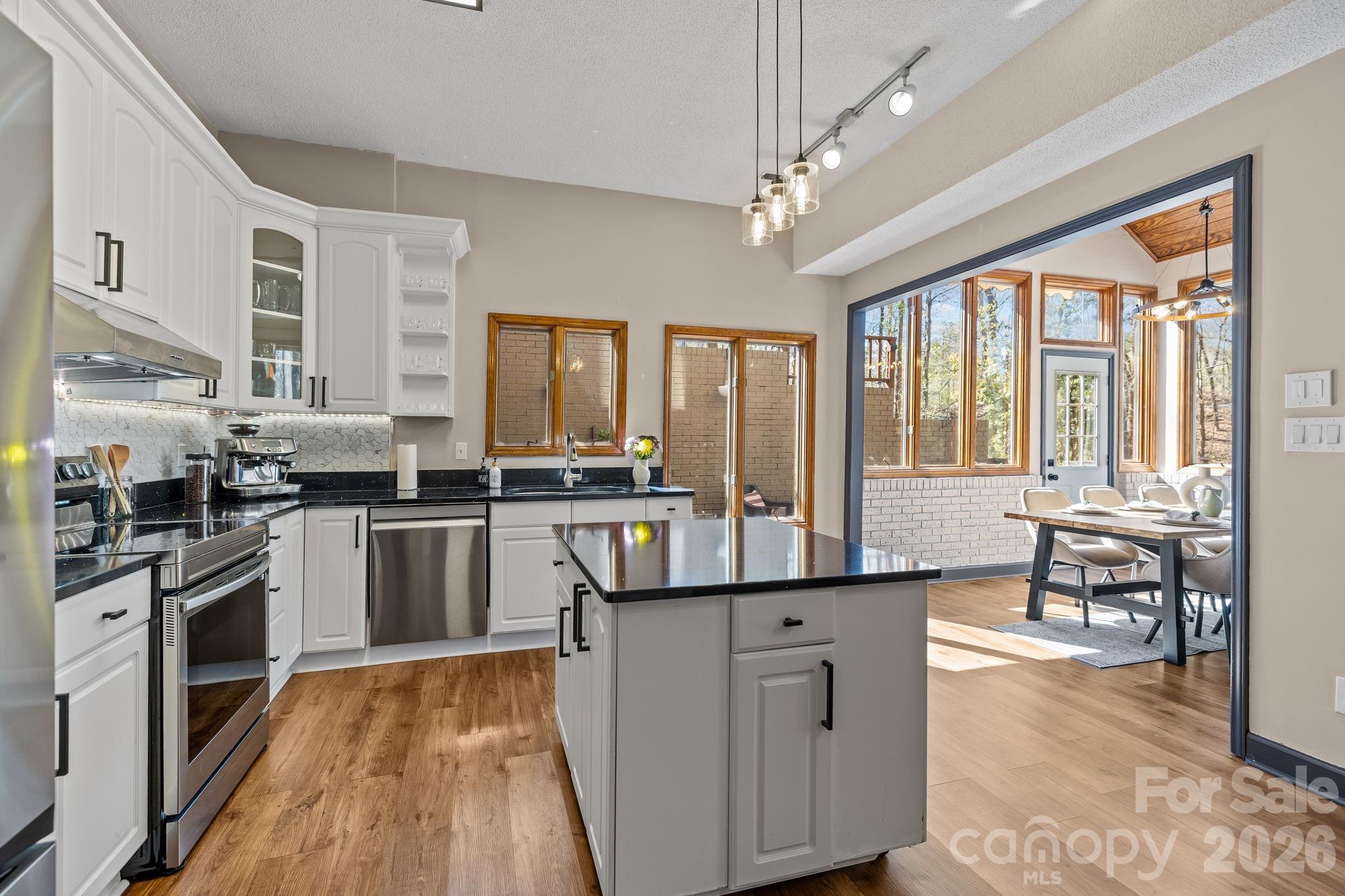 Pine Harbor Estates - Residential