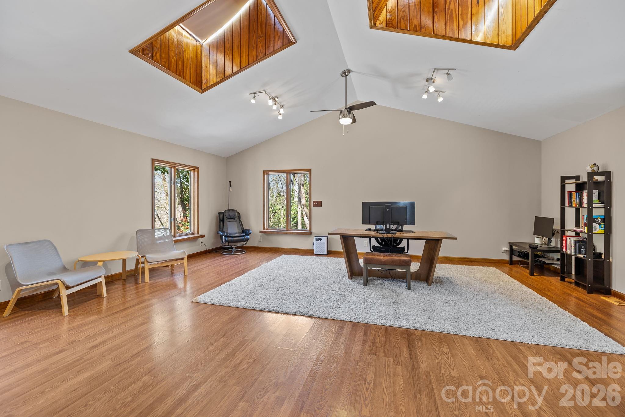 Pine Harbor Estates - Residential