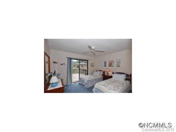 Hawks Crest - Residential