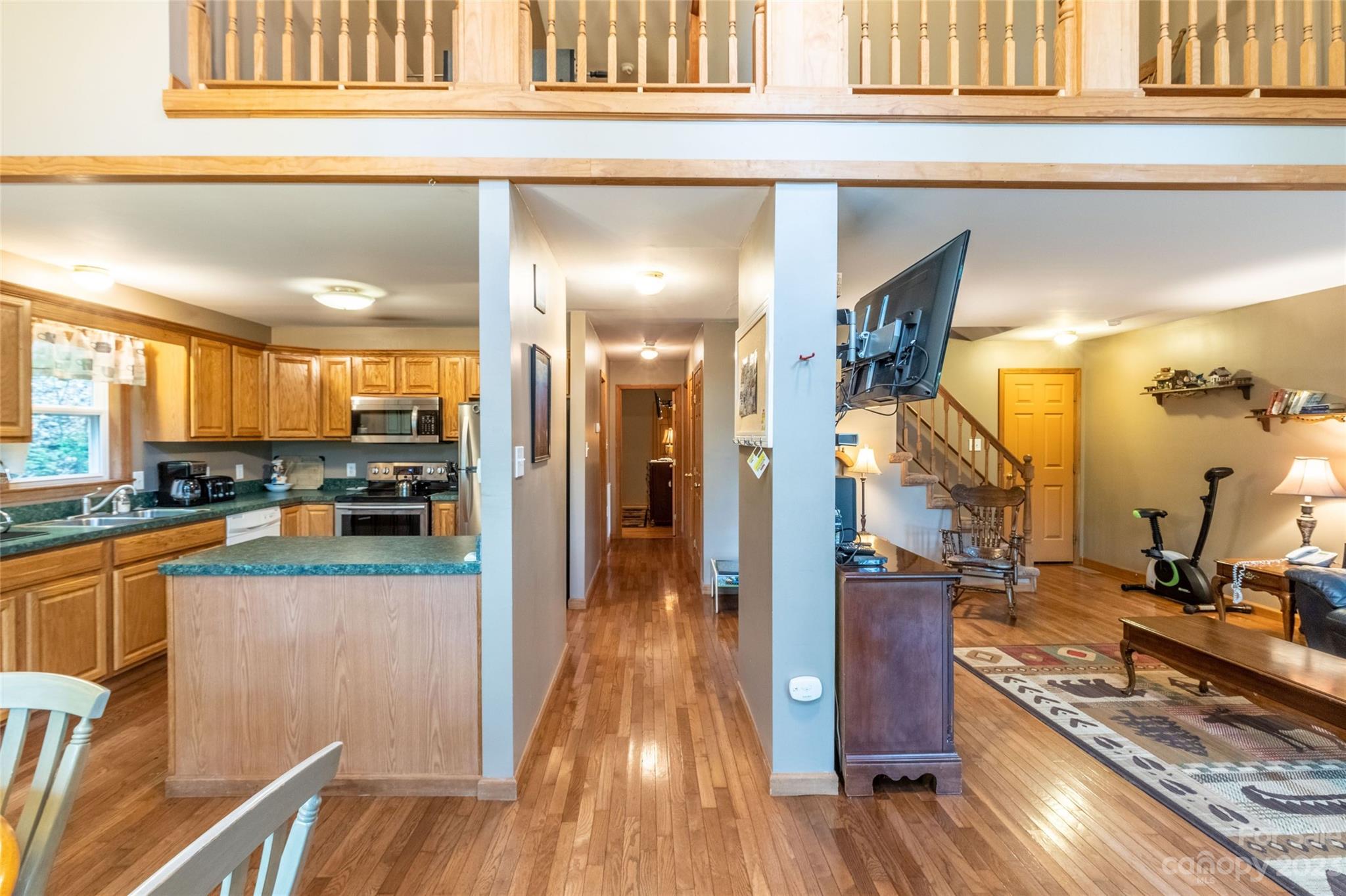 Baines Mtn - Residential